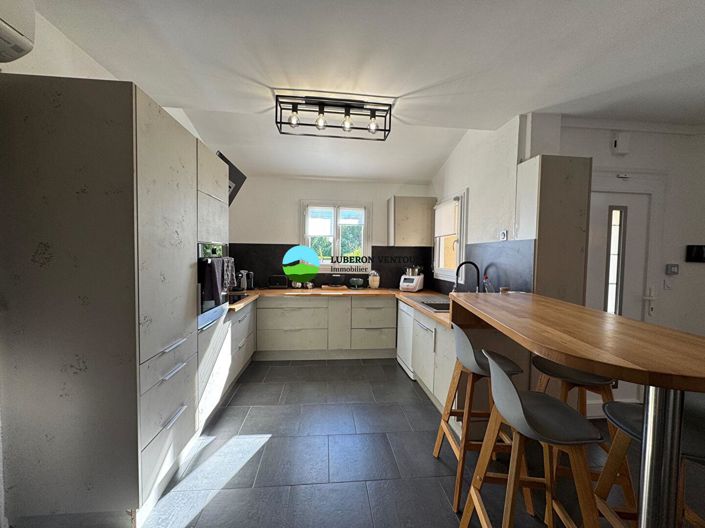 Image No.6-3 Bed House for sale