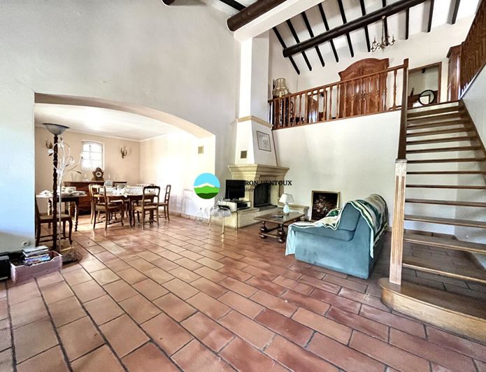 Image No.6-5 Bed House for sale