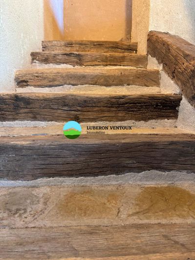 Image No.11-3 Bed House for sale