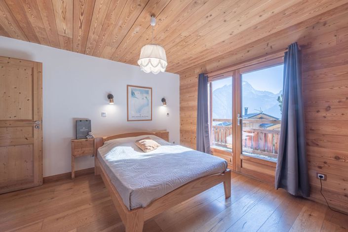 Image No.6-7 Bed House for sale