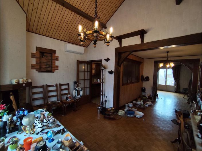 Image No.7-3 Bed House for sale