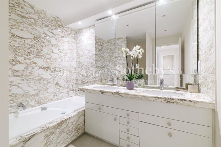 Image No.13-3 Bed Apartment for sale