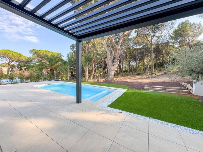 Image No.13-4 Bed House for sale