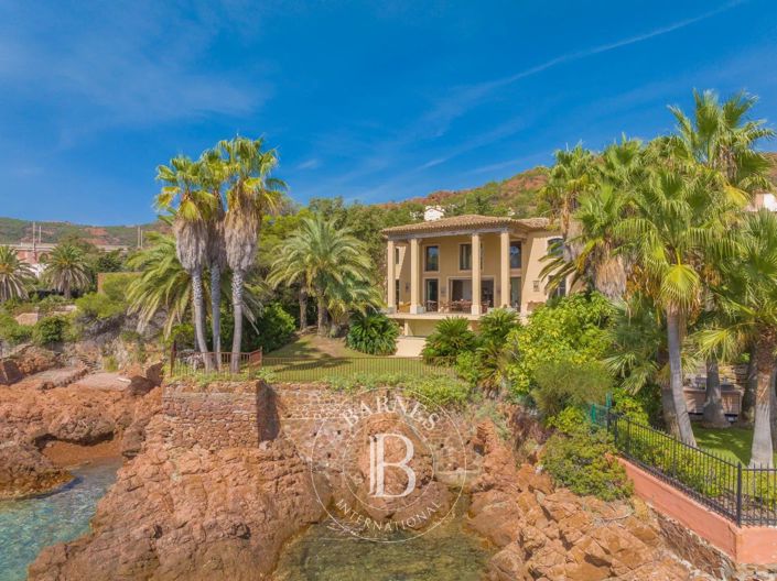 Image No.2-5 Bed House for sale