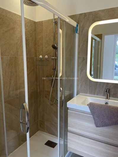 Image No.23-5 Bed House for sale