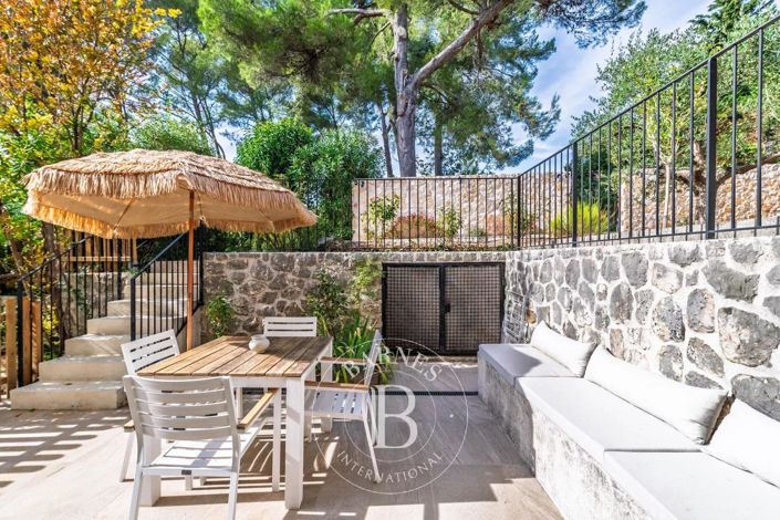 Image No.22-9 Bed House for sale