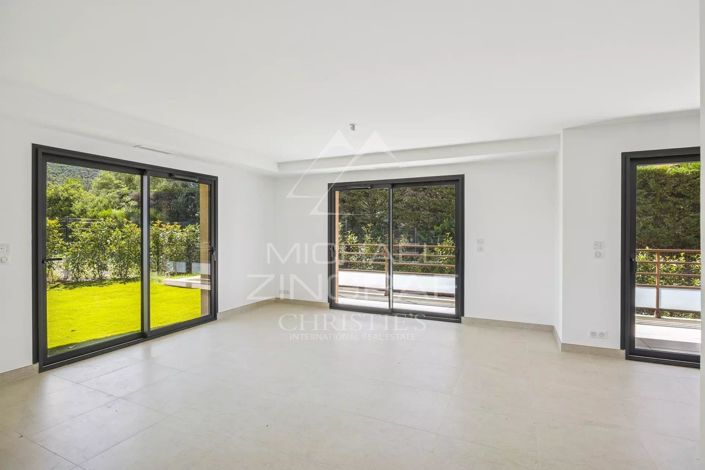 Image No.4-3 Bed Apartment for sale