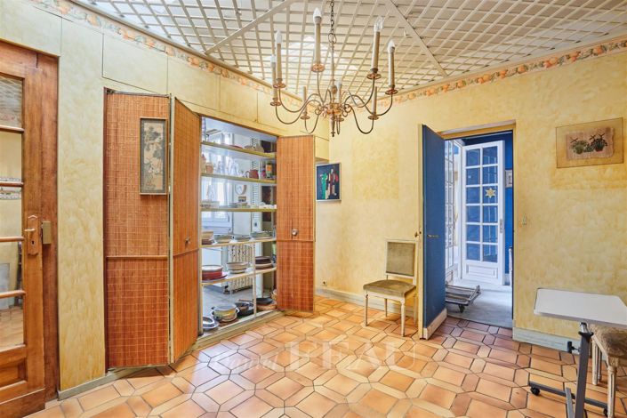 Image No.11-3 Bed Apartment for sale