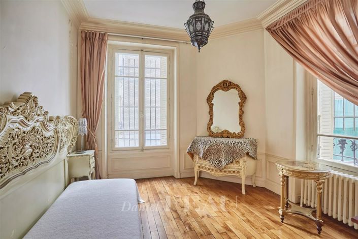 Image No.9-4 Bed Apartment for sale