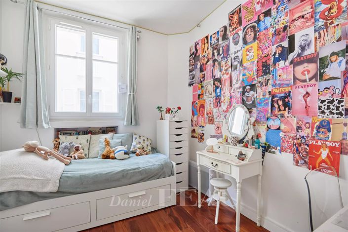 Image No.15-4 Bed Apartment for sale