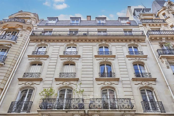 Image No.20-4 Bed Apartment for sale