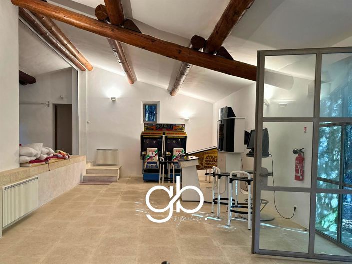 Image No.16-4 Bed House for sale