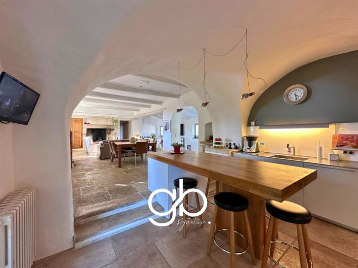 Image No.9-4 Bed House for sale