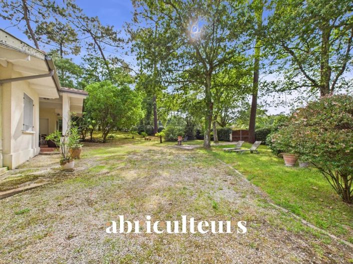 Image No.18-7 Bed House for sale