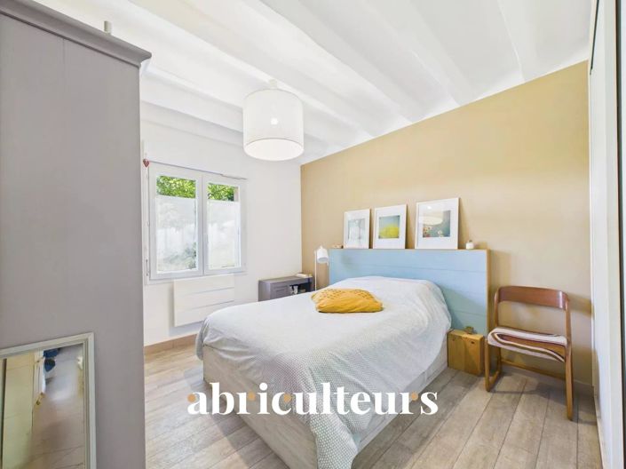 Image No.6-2 Bed House for sale