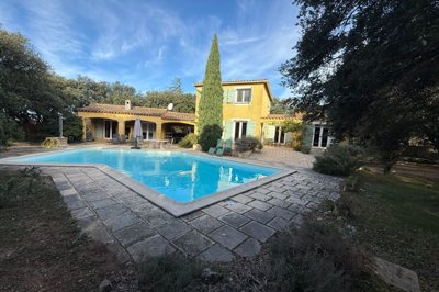 4 Bed House for sale