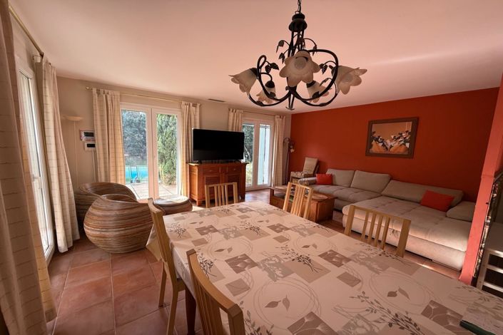 Image No.5-4 Bed House for sale