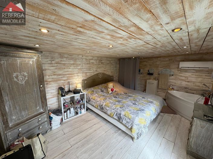 Image No.22-2 Bed House for sale