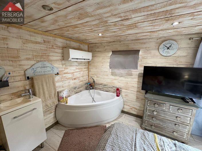 Image No.23-2 Bed House for sale