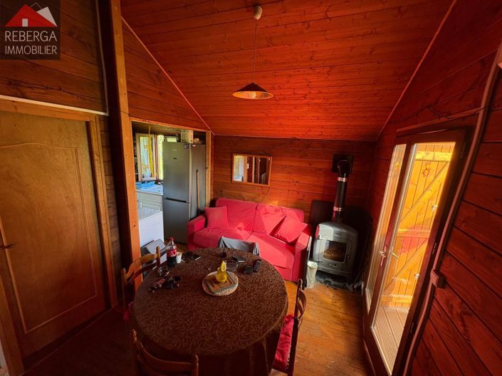 Image No.8-2 Bed House for sale