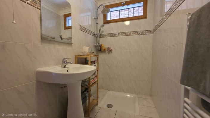 Image No.14-3 Bed House for sale