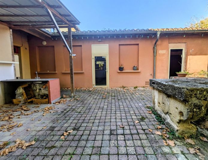 Image No.8-House for sale