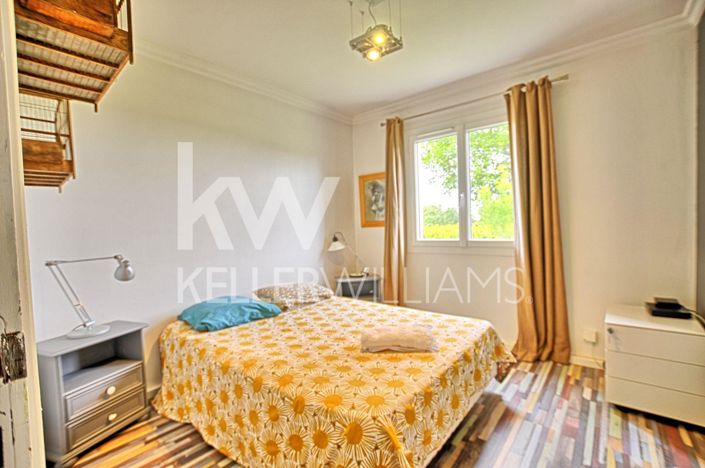 Image No.7-4 Bed House for sale