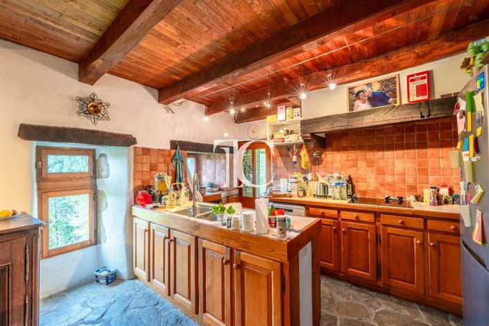 Image No.11-4 Bed House for sale