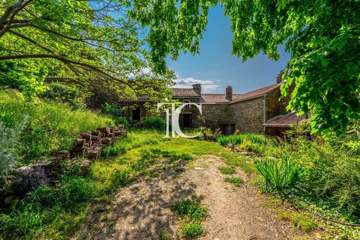 Image No.20-4 Bed House for sale