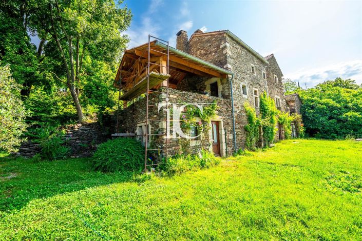 Image No.3-4 Bed House for sale