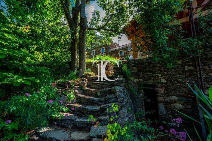 Image No.36-4 Bed House for sale