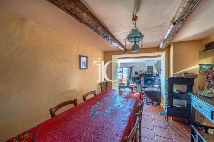 Image No.11-7 Bed House for sale