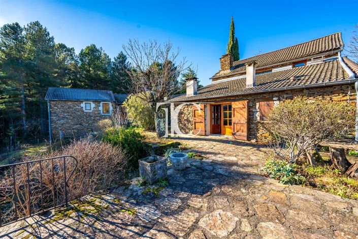 Image No.14-7 Bed House for sale