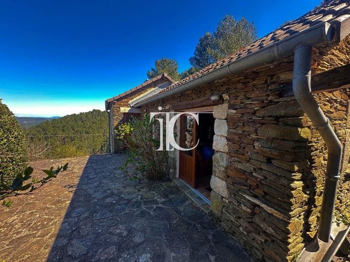 Image No.36-7 Bed House for sale