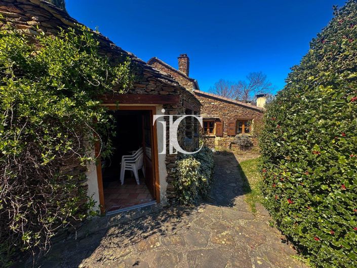 Image No.38-7 Bed House for sale