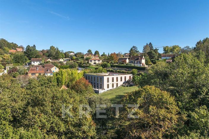 Image No.3-3 Bed House for sale