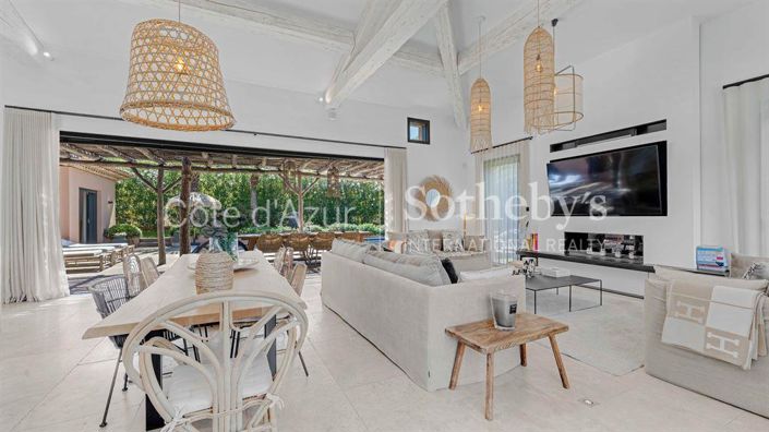 Image No.3-4 Bed Property for sale