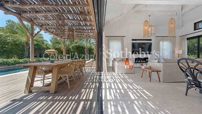 Image No.8-4 Bed Property for sale