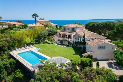 1 - Sainte-Maxime, Property