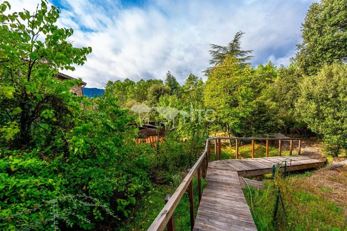 Image No.17-6 Bed House for sale