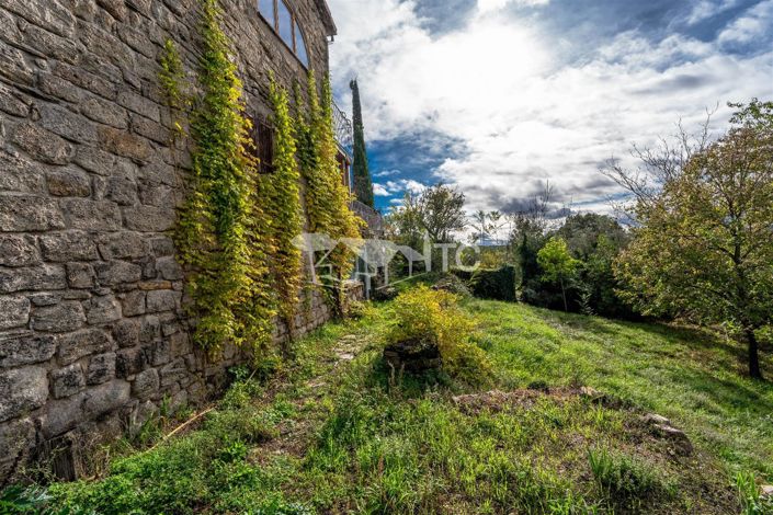 Image No.20-6 Bed House for sale