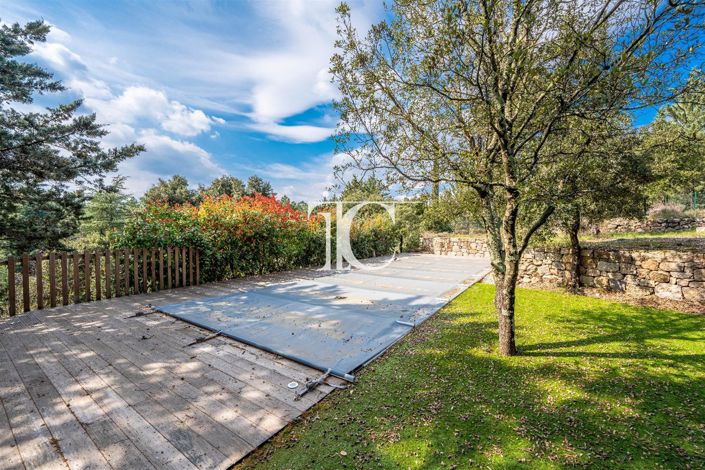 Image No.27-6 Bed House for sale