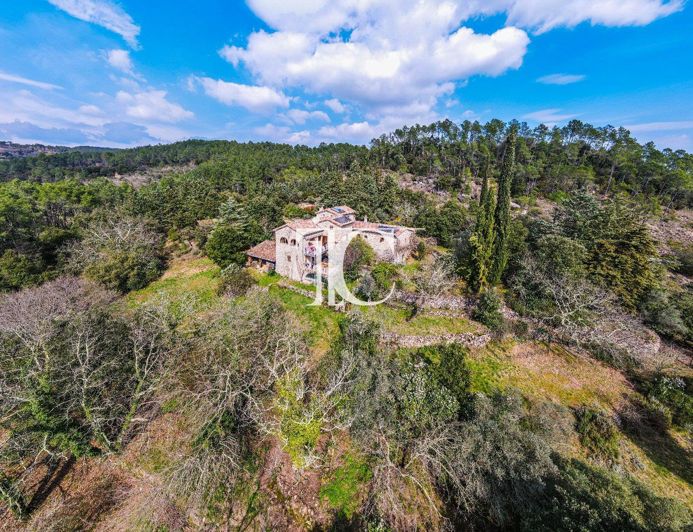 Image No.30-6 Bed House for sale