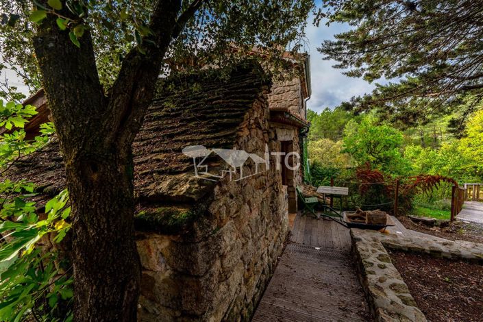 Image No.34-6 Bed House for sale