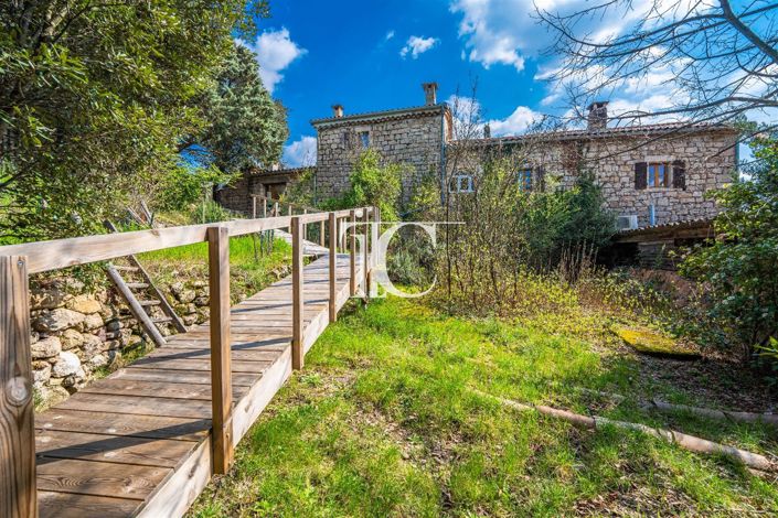 Image No.4-6 Bed House for sale