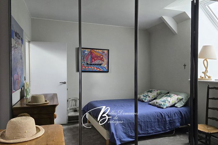 Image No.13-6 Bed House for sale