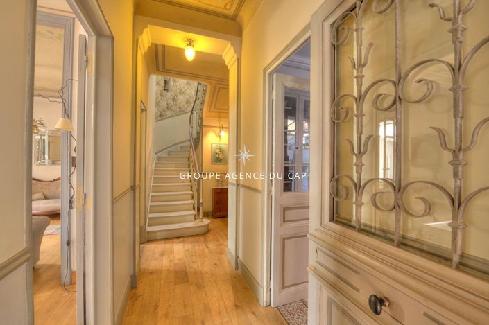 Image No.10-5 Bed House for sale