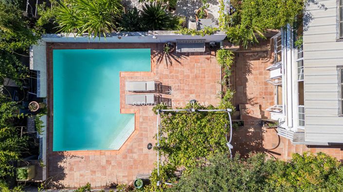 Image No.6-5 Bed House for sale