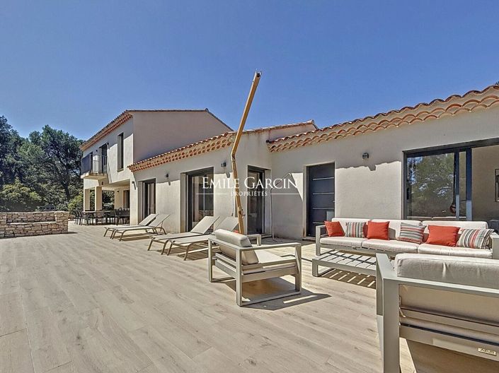 Image No.13-6 Bed House for sale