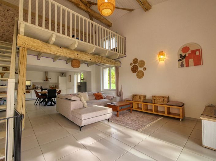 Image No.9-3 Bed House for sale